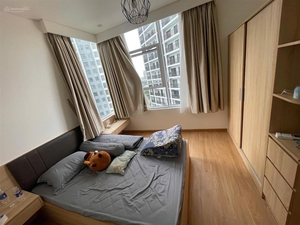 Bán căn hộ sora 1 2pn 2wc full nội thất  tầng cao sổ sẵn giá 2.8 tỷ bao thuế phí