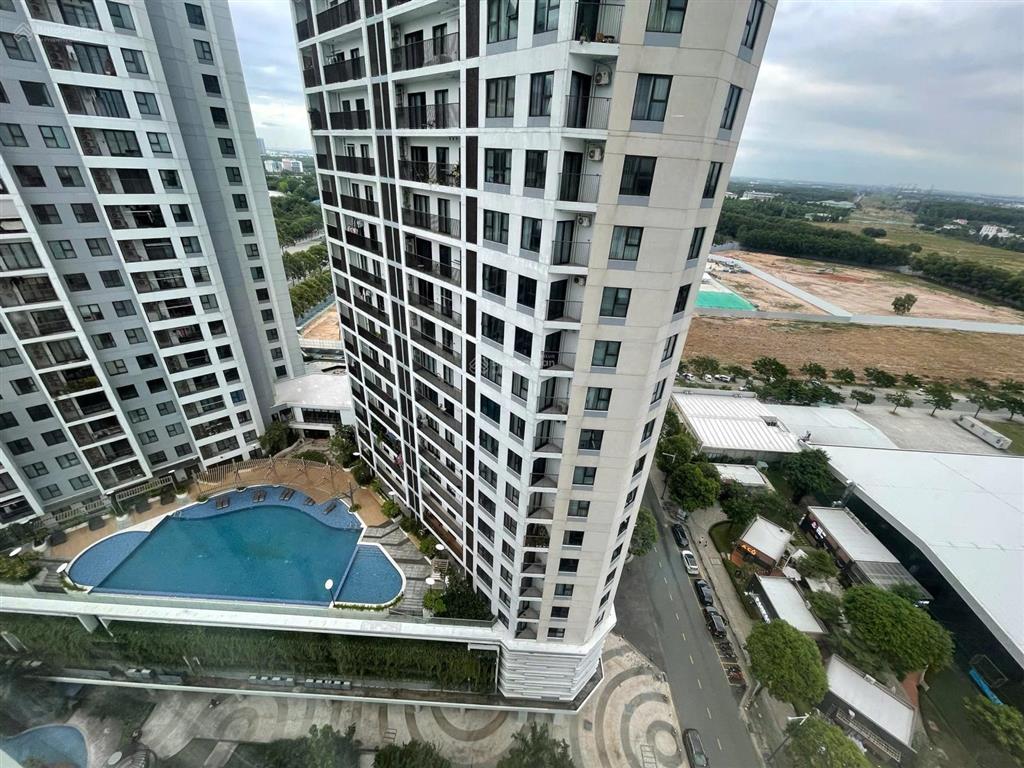 Bán căn hộ sora 1 2pn 2wc full nội thất  tầng cao sổ sẵn giá 2.8 tỷ bao thuế phí