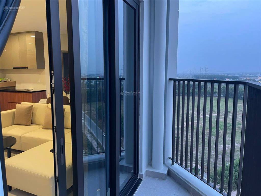 Bán căn hộ cao cấp sora 2 thành phố mới 2pn 2wc 79m2 full nội thất giá chỉ 3.9tỷ sẵn hợp đồng thuê