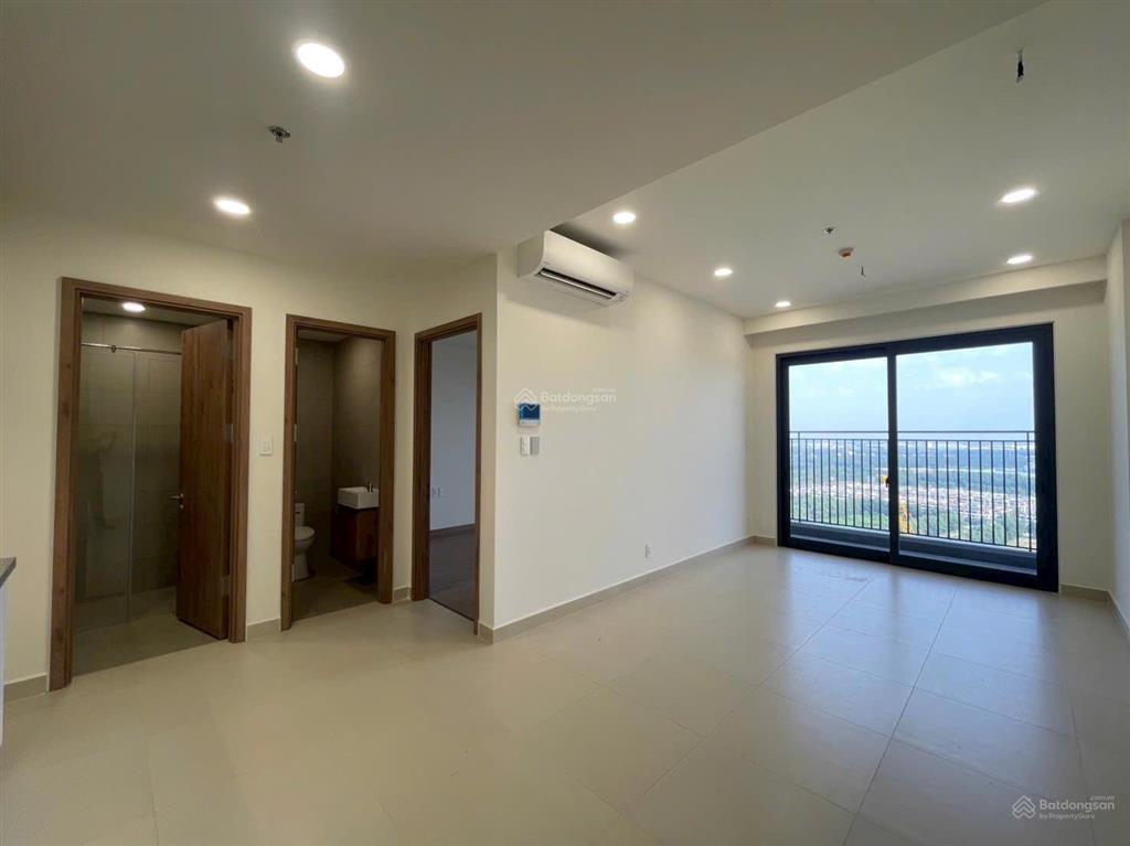 Giá tốt nhất khu! cần bán căn hộ the glory tp mới 2pn 1wc 61m2 giá 2 tỷ 9 bao thuế phí và 5% sổ