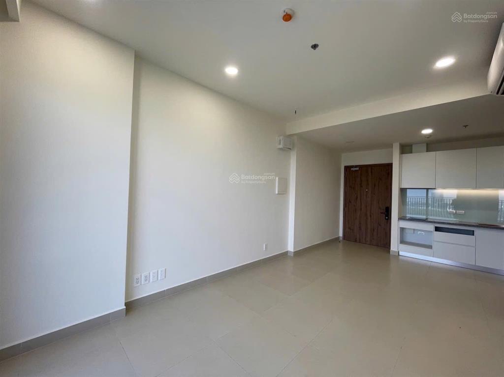 Giá tốt nhất khu! cần bán căn hộ the glory tp mới 2pn 1wc 61m2 giá 2 tỷ 9 bao thuế phí và 5% sổ
