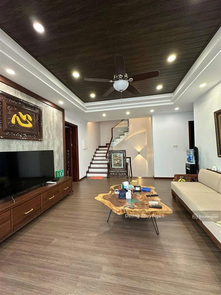 Bán biệt thự song lập mimosa  ecopark, đủ đồ 210m2, sổ hồng  giá 45,x tỷ bao phí