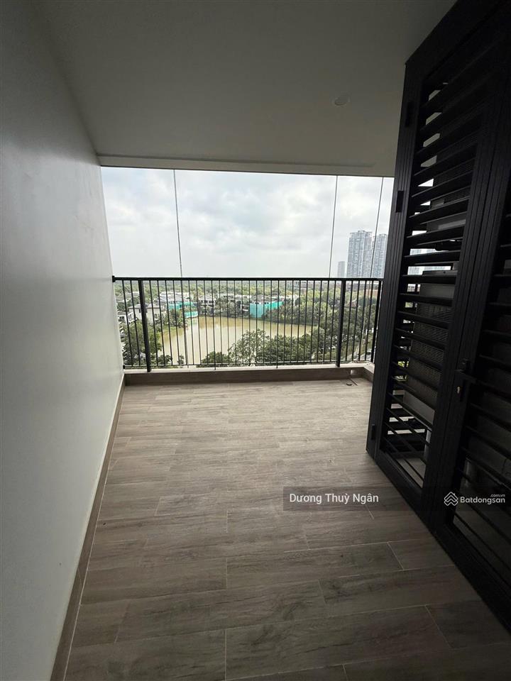 Bán 3 phòng ngủ sky forest view biệt thự đảo, tầng đẹp, 91m2 (chưa gồm sân vườn) rẻ nhất thị trường