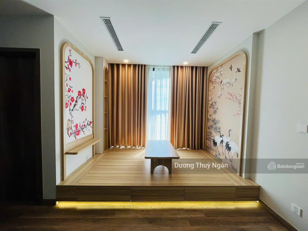 Bán căn hộ onsen ecopark 2 pn, view sông hồng, ban công hoa, nội thất đầy đủ