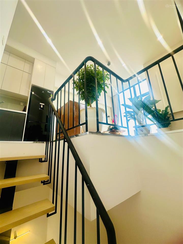 Bán duplex 3pn  2 wc view sông hồng ngắm hoàng hôn, full kính thông tầng, full nội thất