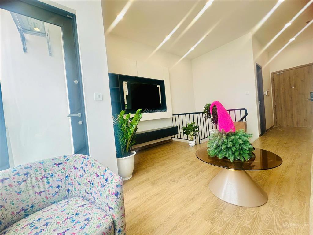 Bán duplex 3pn  2 wc view sông hồng ngắm hoàng hôn, full kính thông tầng, full nội thất