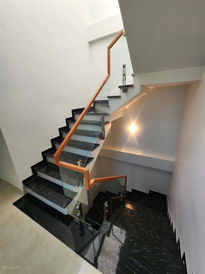 Bán nhà đường tô hiệu, lê chân xây mới 4 tầng