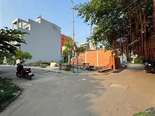 Bán gấp lô góc 2 mặt tiền, vị trí chỉ 1 sẹc ngắn đường vườn lài