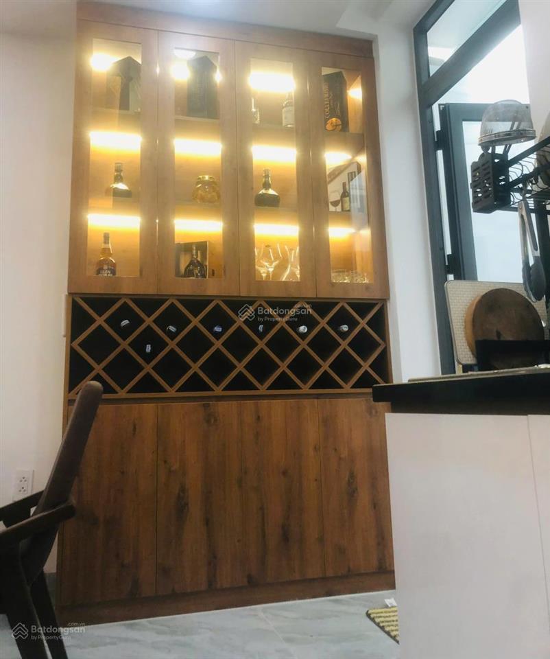 Bán nhà đại phúc 5x22m nhà mới đẹp có thang máy, đường 18m nội thất cao cấp,  0908 444 ***