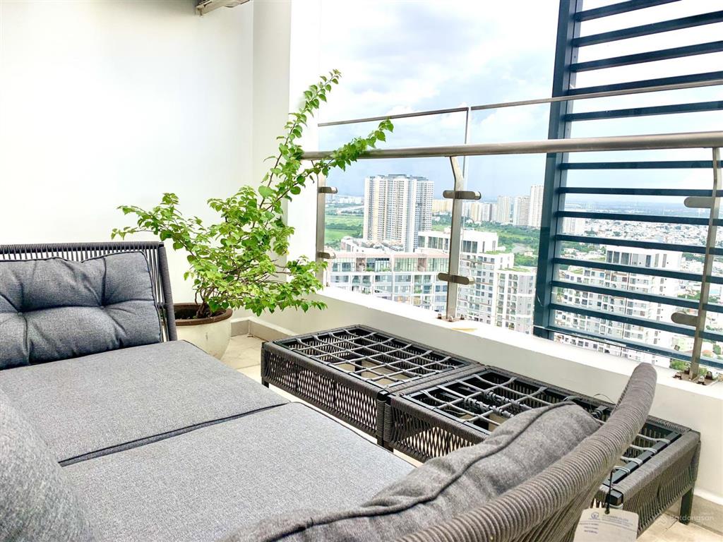 Chính chủ gửi bán penthouse centana thủ thiêm giá chỉ 10,5tỷ