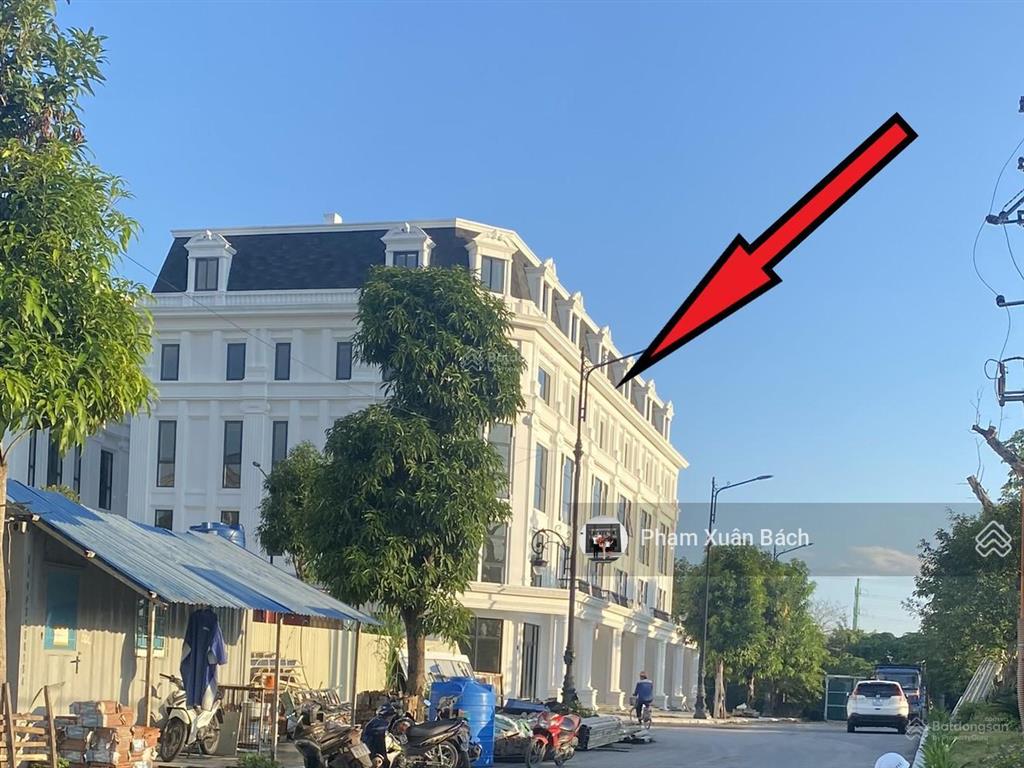 Chính chủ bán lại suất ngoại giao đường 40m, mt 6m, vỉa hè 7m, dt 114m2. louis city hm