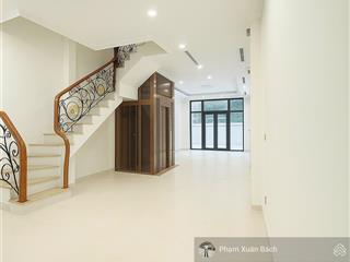 Nhỉnh 30 tỷ bán căn louis 1 đường 17m, nhà full nội thất như ảnh, dt 95m2, hướng đông 0982 801 ***