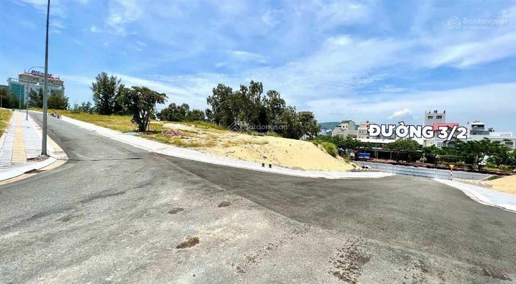 Biệt thự ngọc tước, cách biển bãi sau 300m, liền kề lottemart, sân golf paradise, full thổ cư