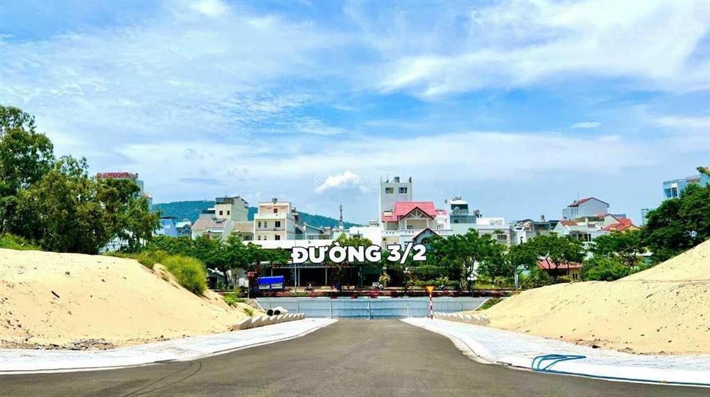 Biệt thự ngọc tước, cách biển bãi sau 300m, liền kề lottemart, sân golf paradise, full thổ cư