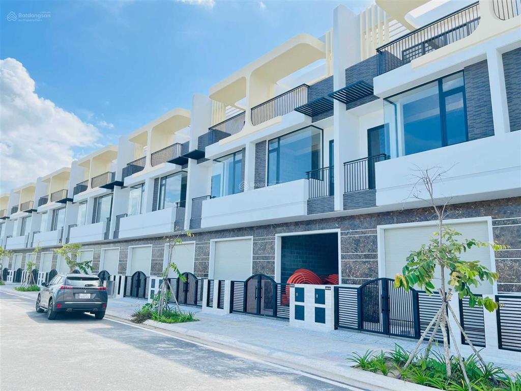 Nhà liền kề và biệt thự the light city  sở hữu lâu dài, giá ưu đãi tốt nhất từ trước tới nay