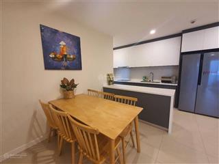 Bán căn hộ 2 ngủ kosmo view hồ tây