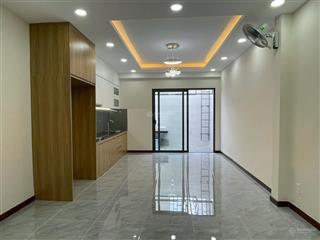 Nhà đẹp đường 13 phước bình chỉ 8,6 tỷ đoạn đường 18 mét gần ngã 4 đường 25.  0919 451 *** bình