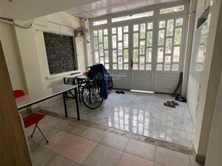 Bán nhà 1 trệt 2 lầu 4x17 đường 6d phước bình giá 10,5 tỷ vị trí ngay công viên và chung cư