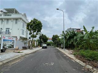 Bán nền 5x18m mặt tiền đường d3 đối diện dãy nhà biệt thự an thiên lý chỉ 8,3 tỷ.  0919 451 ***