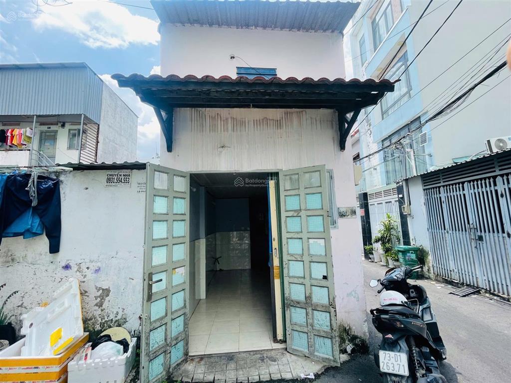 Nhà nhỏ phù hợp cặp vợ chồng ở đường thông 385 ra man thiện