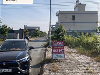 Bán găp 2 lô liền kề 185m2 đường 17m điện âm, nước máy, vị trí đẹp dân đông, trong kdc an thuận