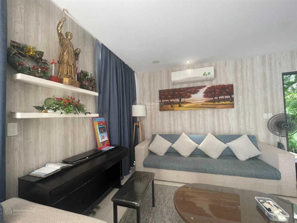 Chủ đi định cư, cần bán gấp duy nhất 1 căn oce dưới giá thị trường 20%. full nội thất  0912 712 ***