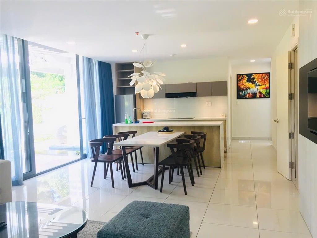 Chủ đi định cư, cần bán gấp duy nhất 1 căn góc 2 mặt tiền 375m2 dưới giá thị trường 30%