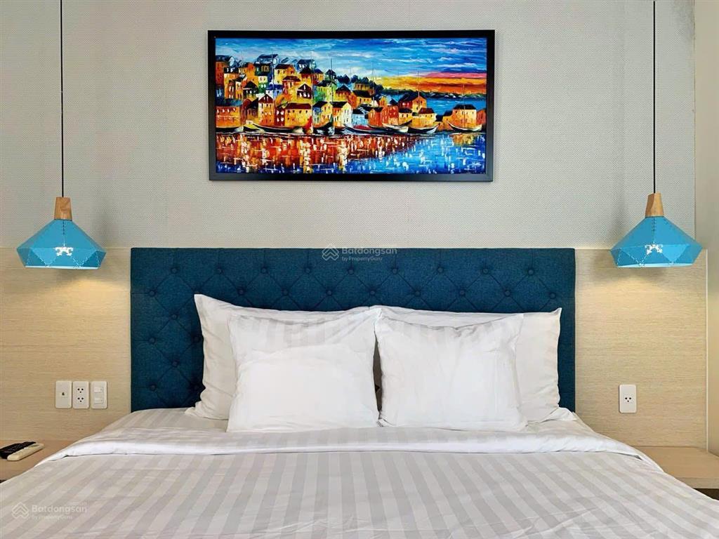 Chủ đi định cư, cần bán gấp duy nhất 1 căn góc 2 mặt tiền 375m2 dưới giá thị trường 30%