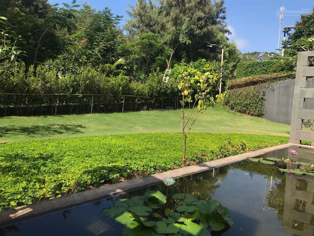 Chủ đi định cư, cần bán gấp duy nhất 1 căn góc 2 mặt tiền 375m2 dưới giá thị trường 30%