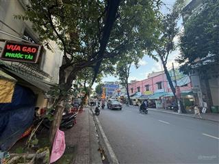 Bán gấp nhà 6 tầng  2 mặt tiền full thổ cư  gần 300m2  giá 40 tỷ