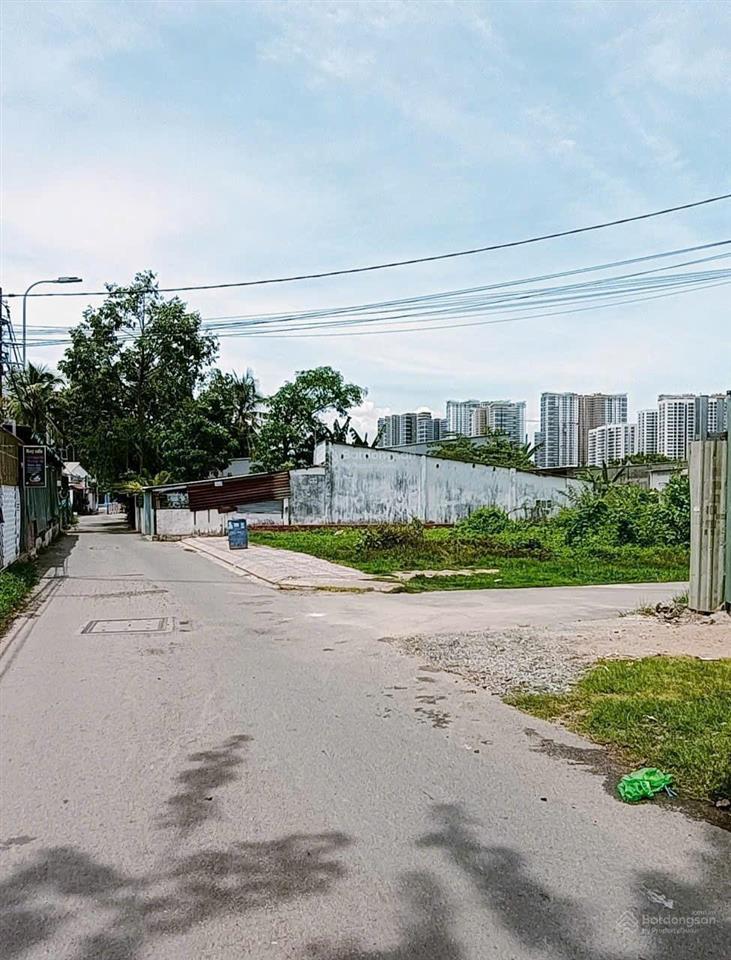 Bán mặt tiền ngay gần đường 9a phước thiện kinh doanh thoải mái.  0912 712 ***