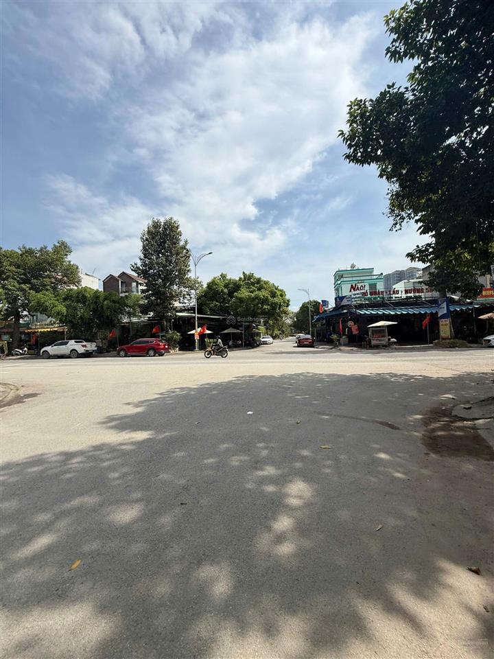Cho thuê đất kinh doanh  gần góc 11a giao 4a  đường 16m  giá chỉ 7,5 triệu/tháng
