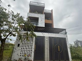 Bán đất đẹp giá tốt  7x19m, hướng nam  đường rộng, thích hợp xây ở / đầu tư