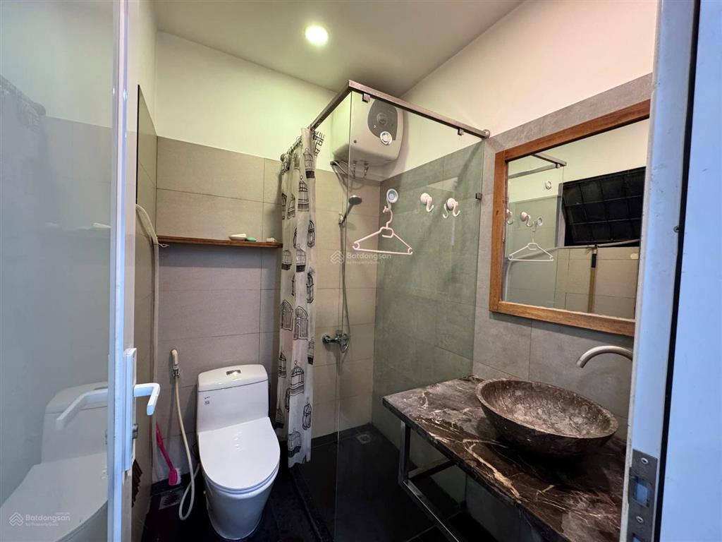 Bán căn hộ a4 phan xích long 49m2 1pn 1wc full nội thất giá 3tỷ3. sang hợp đồng thuê 9tr