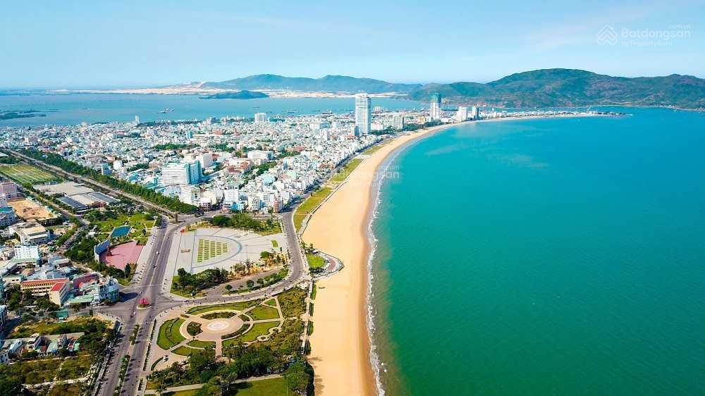 Bán đất vip mặt tiền trần độc, phường trần phú, dt 272m2, cách biển quy nhơn 200m đi bộ