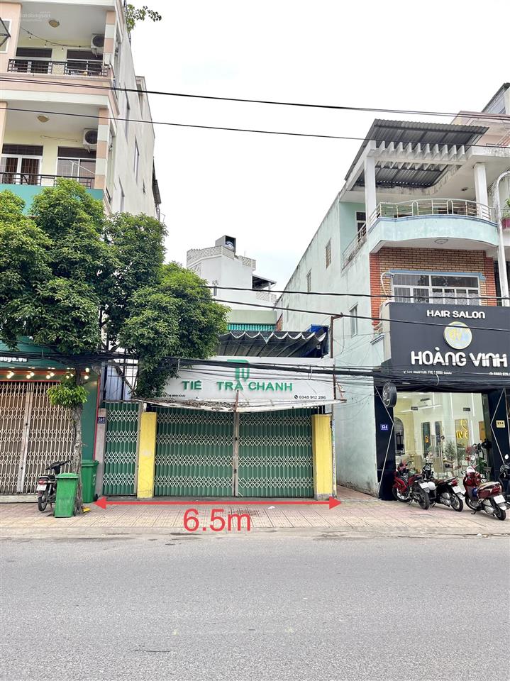 Bán lô đất mặt tiền đường nguyễn thị minh khai đối diện nhà hàng ngọc trai ngang 6.5m giá 250tr/m2.