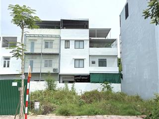 Bán nhanh lô đất đối diện khu đất toà nhà thương mại và công viên khu đô thị hà quang 1 giá 6 tỷ 3.
