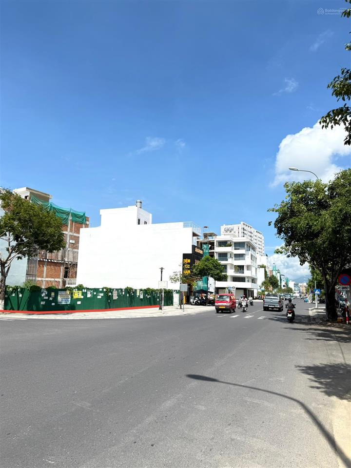 Hàng hiếm bán lô góc đường số 4 thích quảng đức và b4 khu đô thị vcn phước long 1 giá 145tr/m2