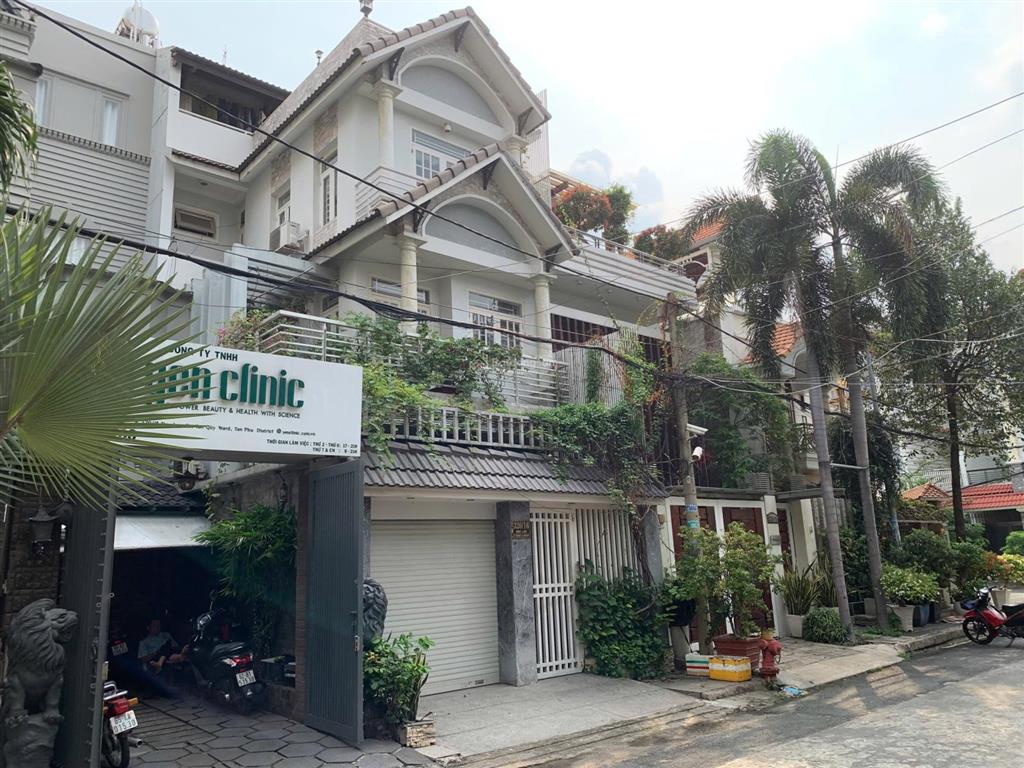 Hẻm nhựa 10m gò dầu ngay ngã 4 tân sơn nhì 6x18m, vuông đẹp, nhà 4 tầng mới, nội thất cao cấp