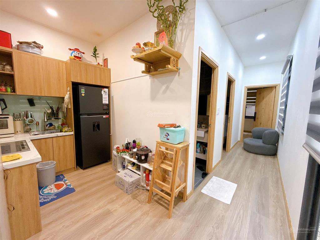 Hẻm 6m xe hơi ra vào đường gò dầu 5x18m, vuông vắn, nhà cấp 4 đẹp như hình. gần tân quý  aeon mall