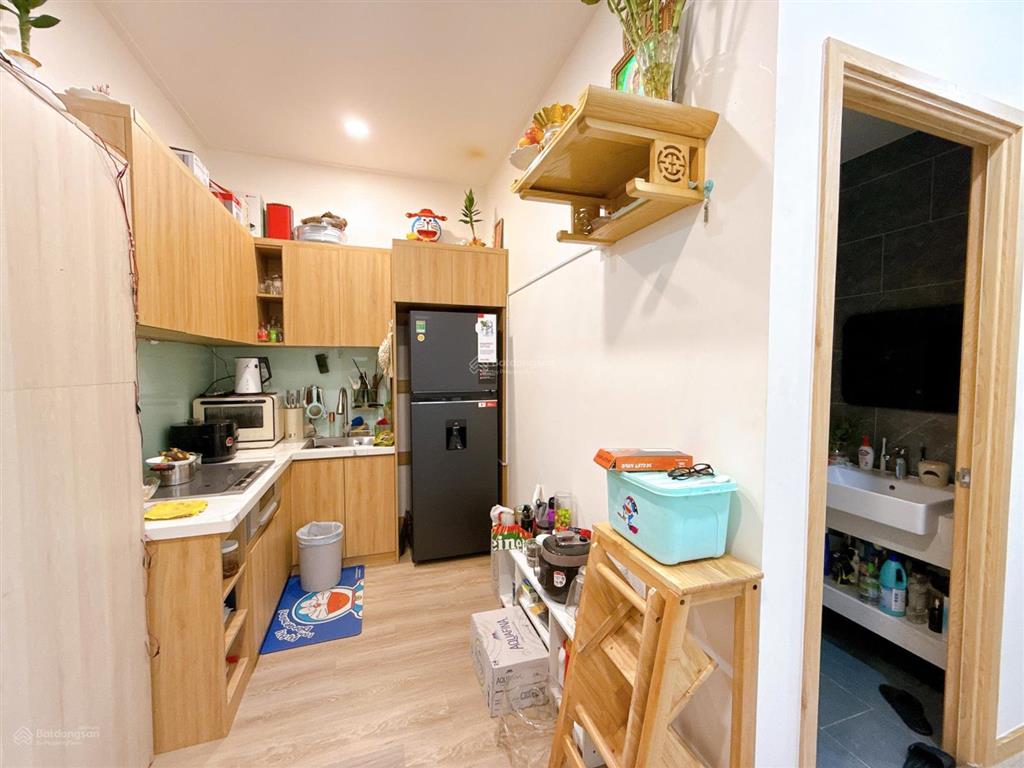 Hẻm 6m xe hơi ra vào đường gò dầu 5x18m, vuông vắn, nhà cấp 4 đẹp như hình. gần tân quý  aeon mall