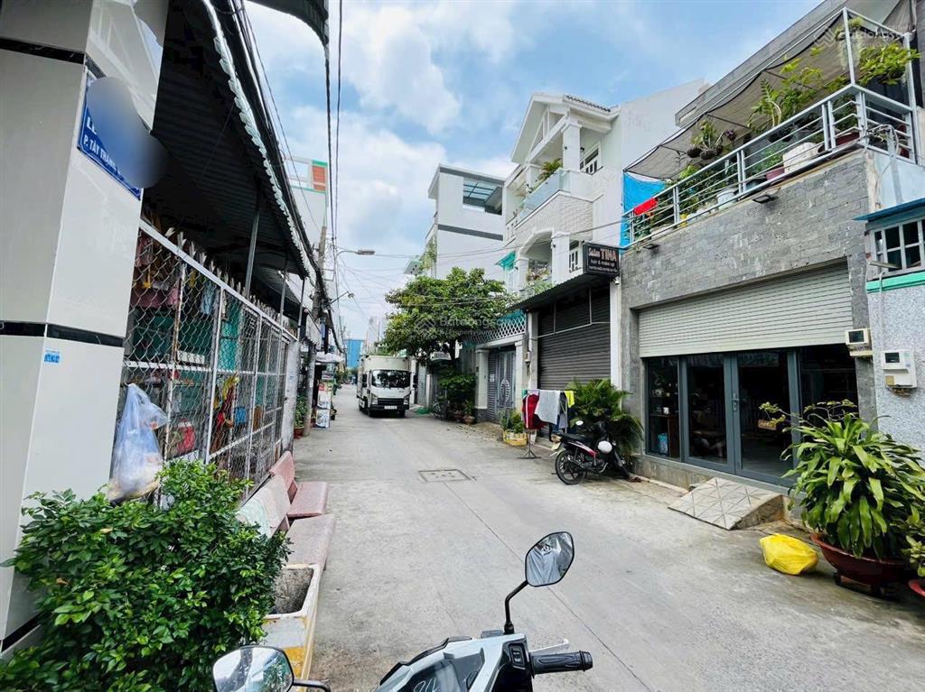 Hẻm 6m lê trọng tấn 7.5x35m, vuông vắn không lỗi. cấp 4 nát tiện xây mới xây căn hộ dv, khách sạn