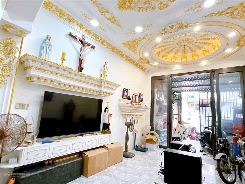 Khu vip hẻm 8m có công viên nội bộ phường tân sơn nhì 4x18m, nhà 1 trệt 2 lầu, sân thượng mới đẹp