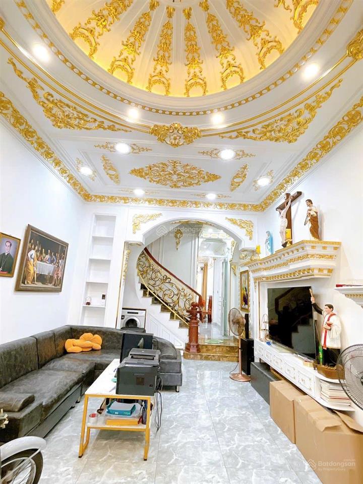 Khu vip hẻm 8m có công viên nội bộ phường tân sơn nhì 4x18m, nhà 1 trệt 2 lầu, sân thượng mới đẹp