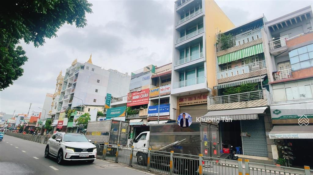 Chính chủ bán nhà mặt tiền đường luỹ bán bích đoạn đẹp gần đường độc lập. dt 4x30m, nhà 4 tầng