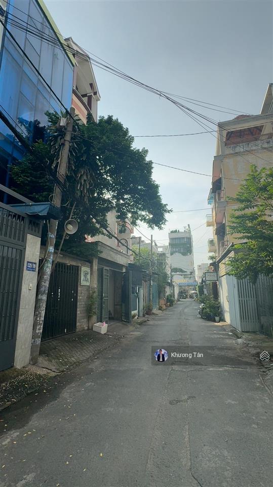 Hẻm 6m tân sơn nhì 4.5x13m, lửng 2 lầu kiên cố. khu an ninh, thoáng mát, hẻm thông ra trường chinh