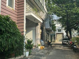 Hẻm 6m tân sơn nhì 4.5x13m, lửng 2 lầu kiên cố. khu an ninh, thoáng mát, hẻm thông ra trường chinh