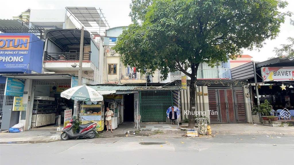 Mặt tiền độc lập 7.5x19m, 1 lầu đang có hđ thuê 35tr/th. vị trí đẹp, sầm uất, gần ngã 3 tân sơn nhì