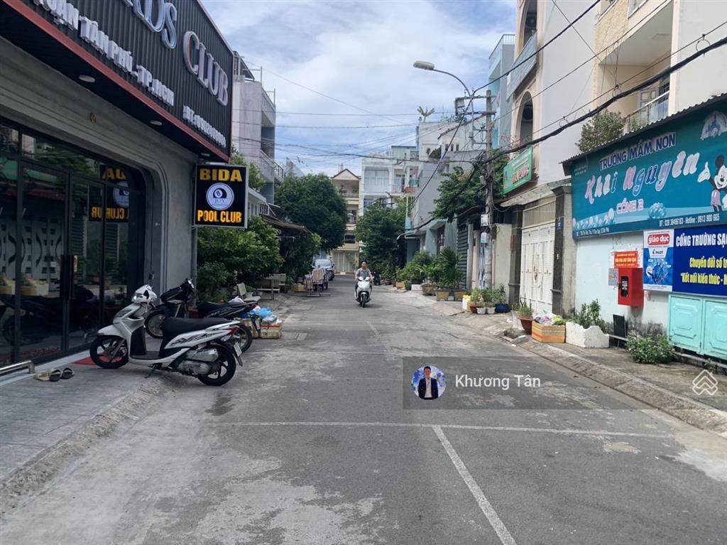 Mặt tiền nội bộ khu tân hương  độc lập. vị trí đẹp, đường nhựa 12m có lề rộng. dt 8x18m và 8x23m