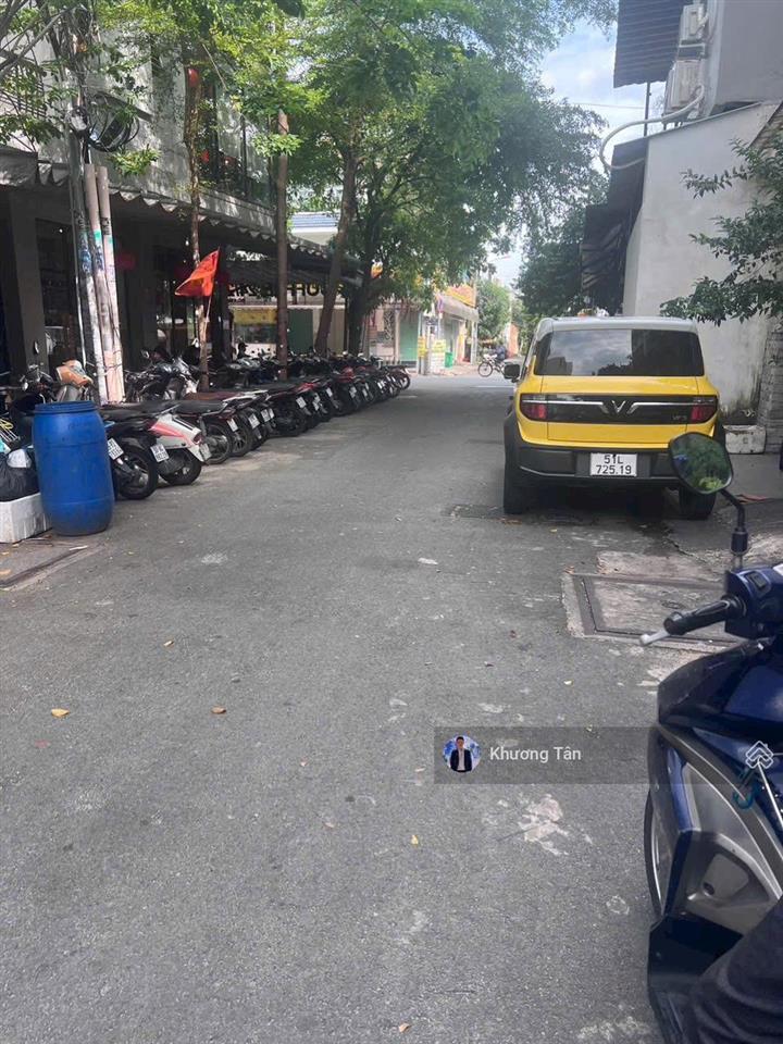 Mặt tiền nội bộ khu tân hương  độc lập. vị trí đẹp, đường nhựa 12m có lề rộng. dt 8x18m và 8x23m